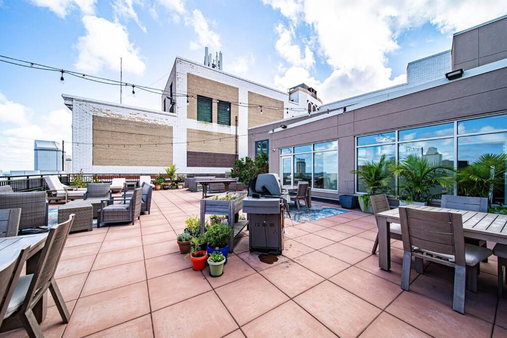 2Br Unit With Game Machine With Pool And Gym Access-602 Appartement Cleveland Buitenkant foto