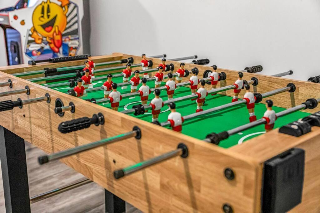 2Br Unit With Game Machine With Pool And Gym Access-602 Appartement Cleveland Buitenkant foto