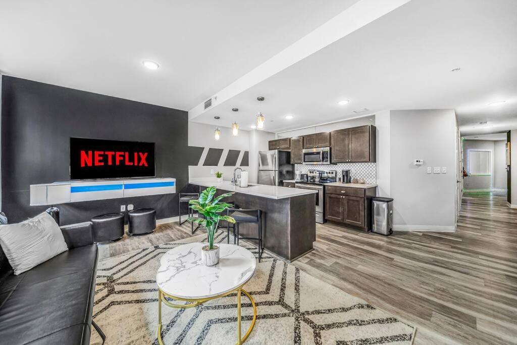 2Br Unit With Game Machine With Pool And Gym Access-602 Appartement Cleveland Buitenkant foto