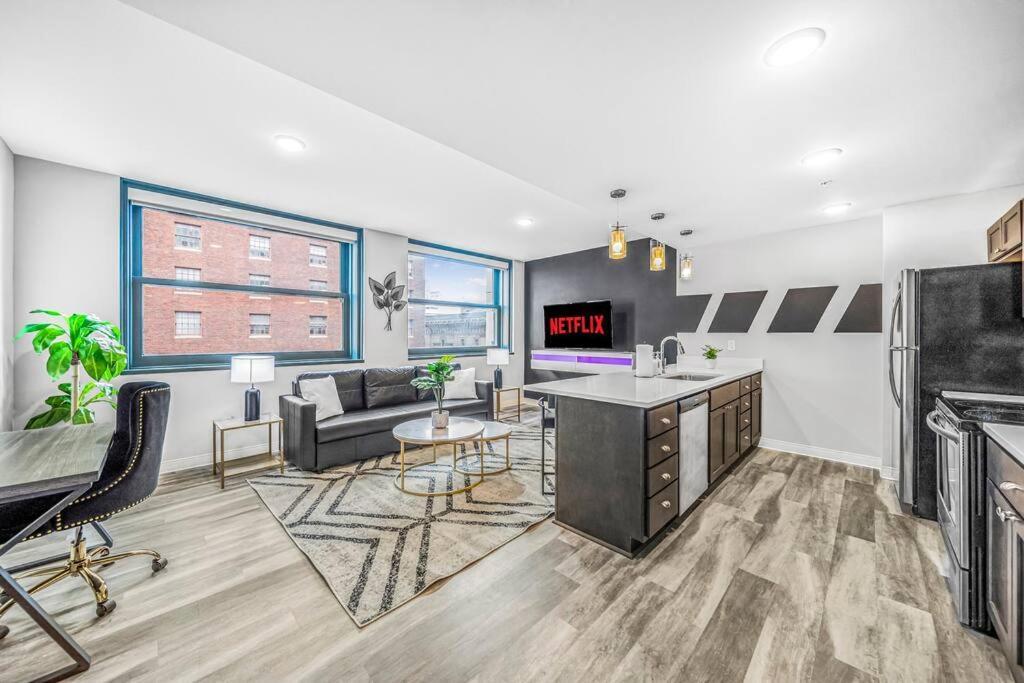 2Br Unit With Game Machine With Pool And Gym Access-602 Appartement Cleveland Buitenkant foto